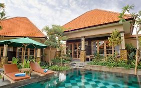 Auma Villa by Prasi